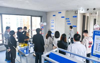 廈門旭輝首座透明工廠盛大開放，捅破買房